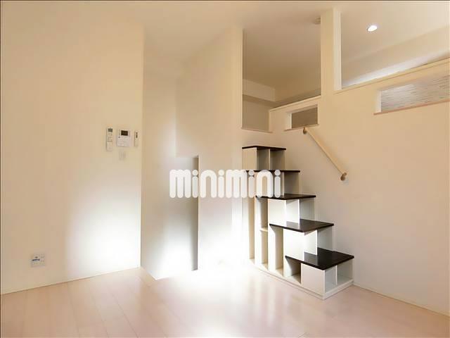 居室・リビング　５．１帖の洋室です。