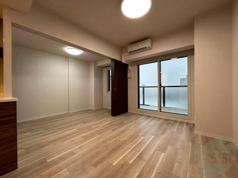 居室・リビング　広くてキレイなお部屋が広がっていて、充実した生活が送れそう。