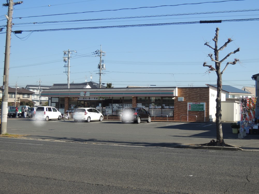 コンビニ　セブンイレブン岡山千鳥町店（コンビニ）まで218m