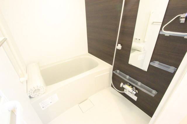 バス・シャワールーム　浴室は機能がいっぱいです