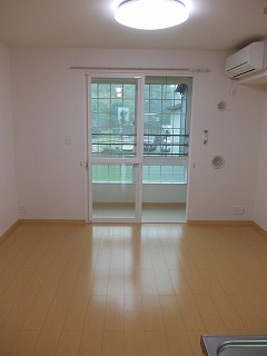 居室・リビング　エアコン付！