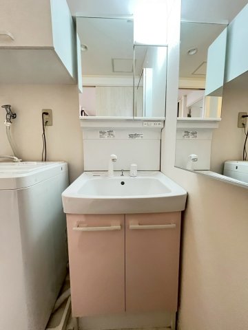 洗面設備　詳細は、RISUMO江坂本店→06-6155-7137まで♪