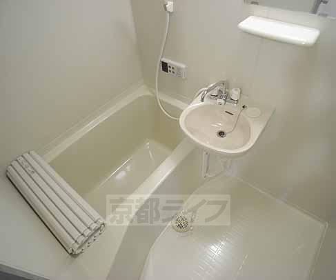 バス・シャワールーム　バストイレ別のセパレートタイプ