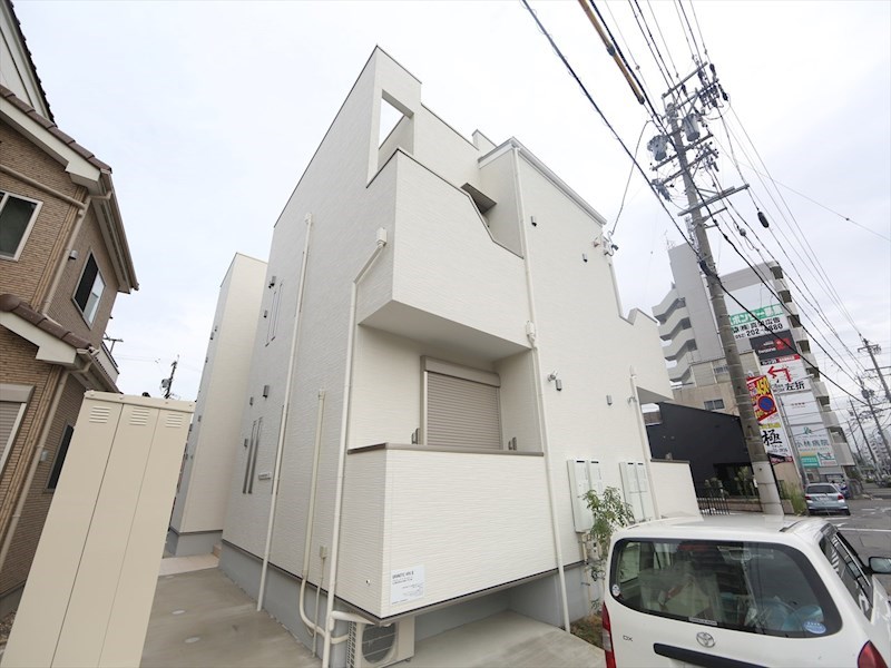 建物外観　外観  光インターネット無料オートロックＴＶモニターホン完備