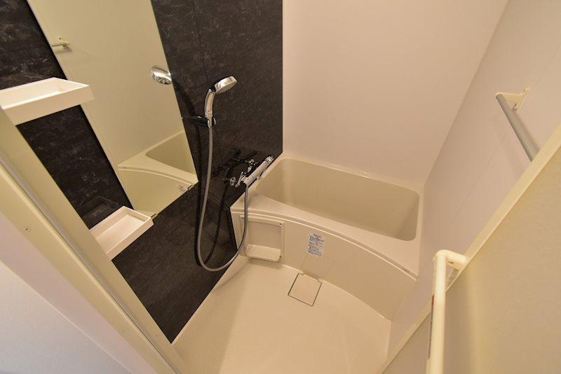 バス・シャワールーム　同施工会社の同仕様写真です。