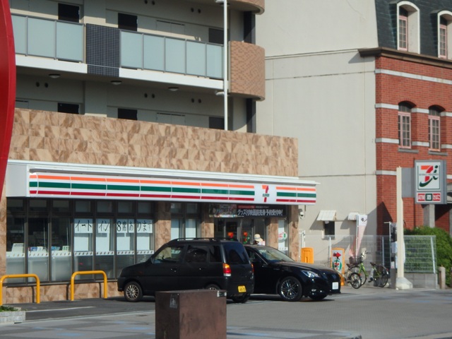 コンビニ　セブンイレブン　大阪吉野２丁目店（コンビニ）まで108m