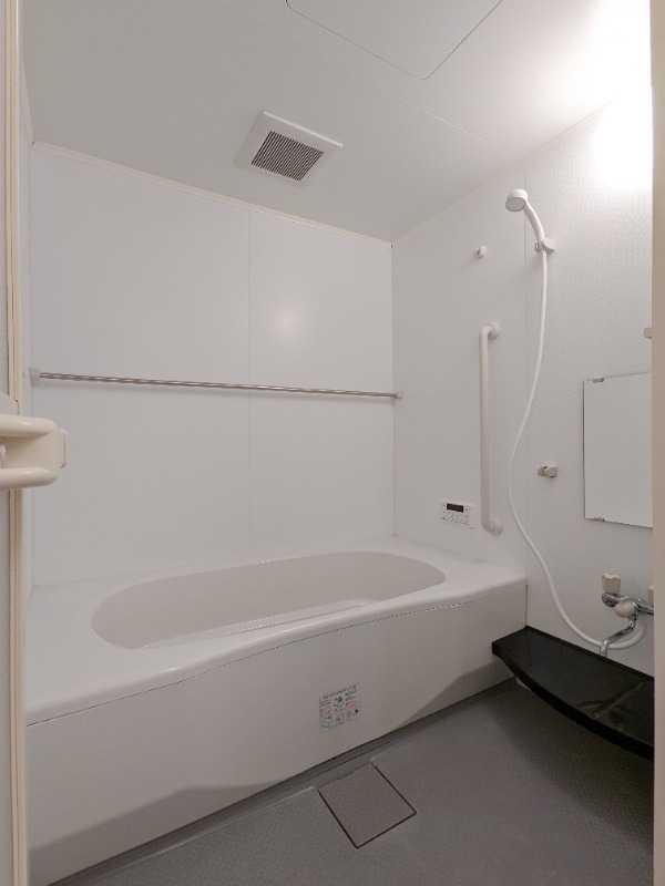 バス・シャワールーム　図面と現状に相違がある場合には現状を優先