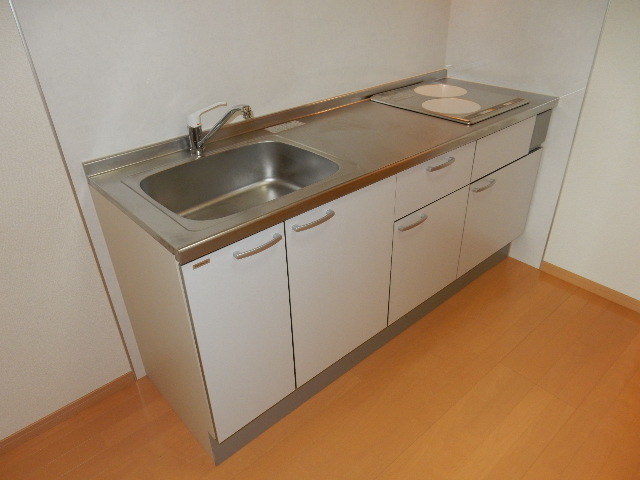 キッチン　ＩＨ２口システムキッチン。