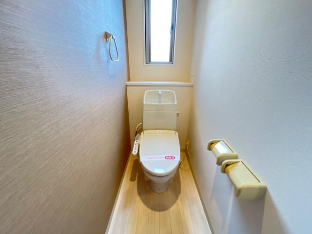 トイレ　シャワー付トイレ