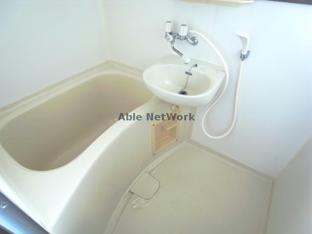 バス・シャワールーム　参照写真