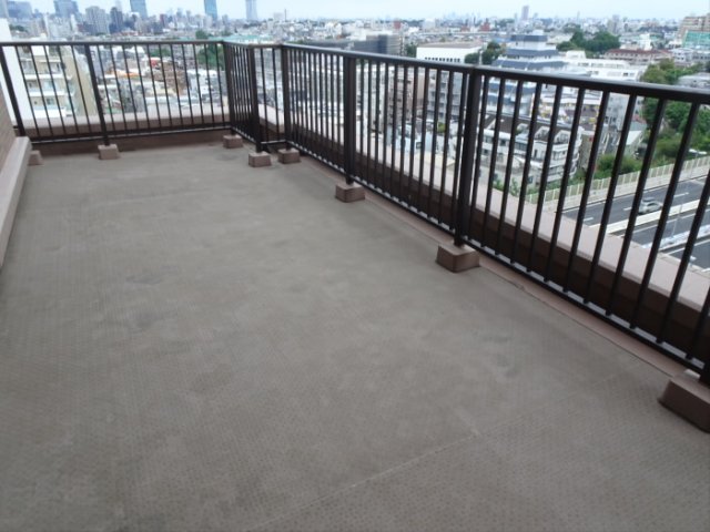 京王新線 初台駅 徒歩6分 15階建 築24年の内装写真