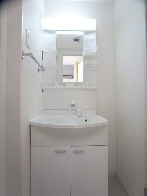 洗面設備　洗面所です