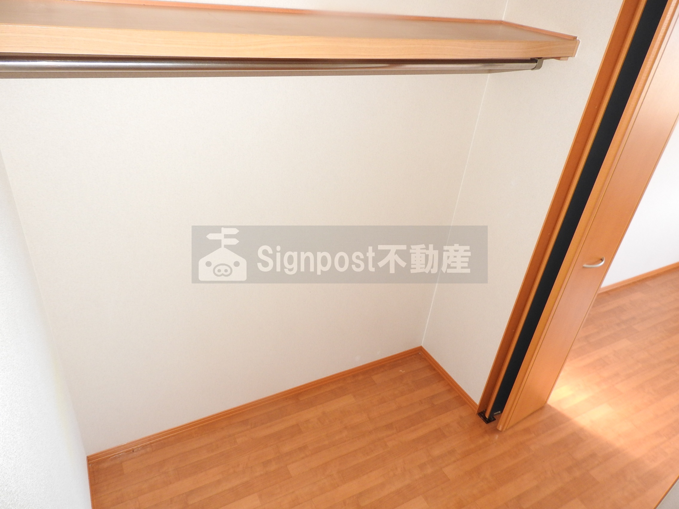 収納　ウォークインクローゼット