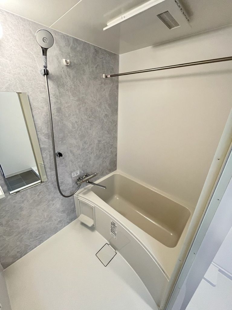 バス・シャワールーム　※代表タイプの写真のため実際とお異なる場合がございます