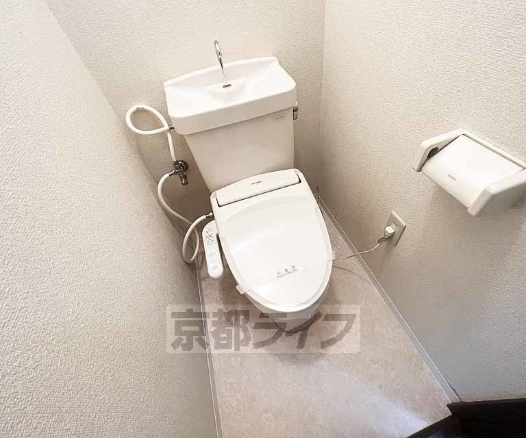 トイレ　トイレはお風呂とセパレートです。