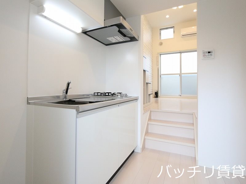 キッチン　同型タイプの為、現状を優先致します。
