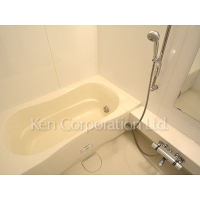 バス・シャワールーム　同タイプ12階のお部屋を撮影。仕様が異なることがあります。