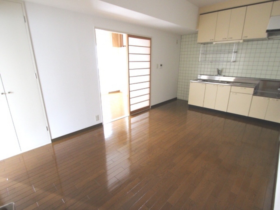 居室・リビング　※他部屋のお写真になります