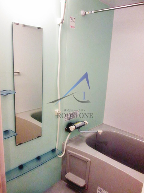 バス・シャワールーム　お風呂です。