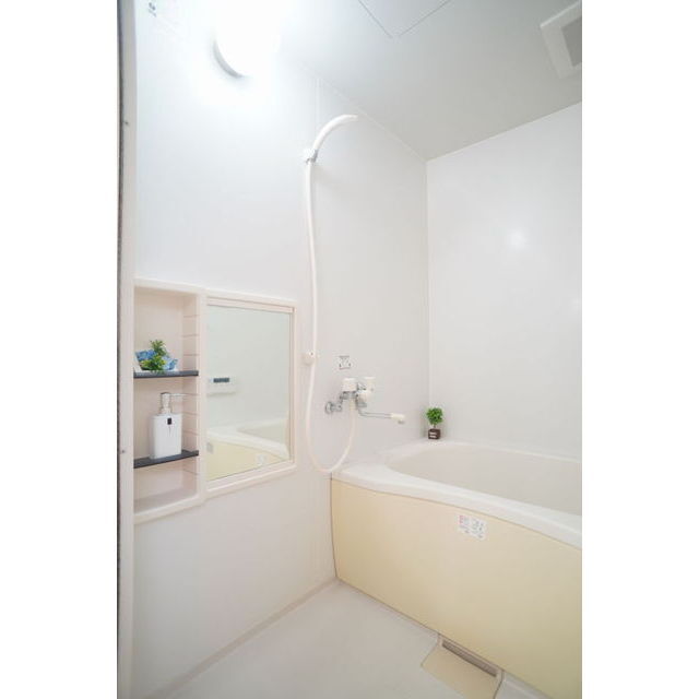 バス・シャワールーム　嬉しい追い炊き機能付き♪