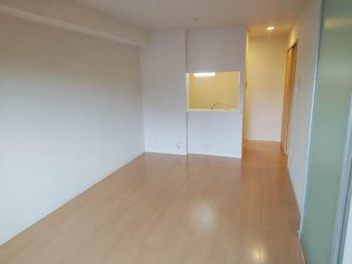 居室・リビング　人気のカウンターキッチン！