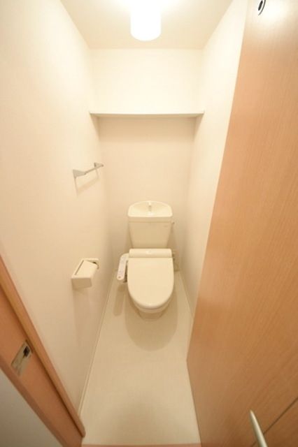 トイレ　★シャワートイレ★