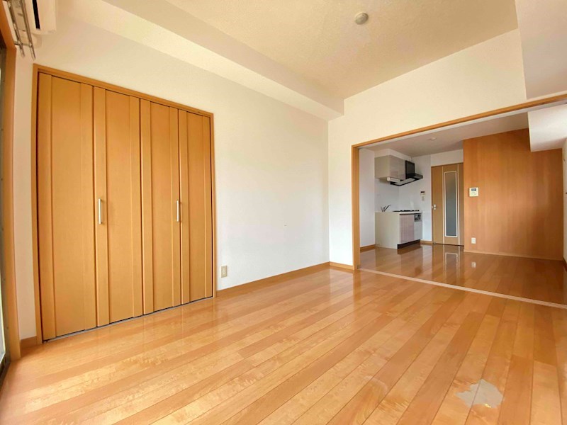 居室・リビング　別号室写真