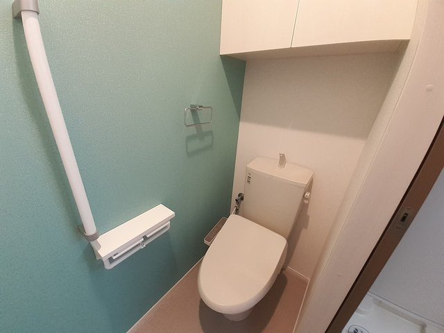 トイレ　シンプルで使いやすいトイレです