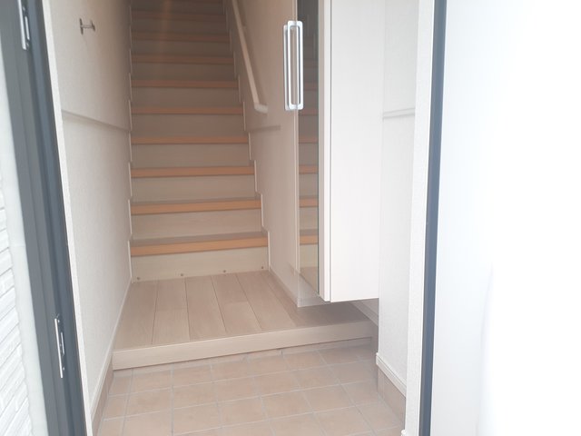 玄関　＊別室参考