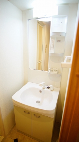 洗面設備　別号室参考写真のため、現況優先