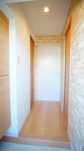 玄関　別号室参考写真のため、現況優先