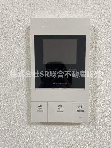 セキュリティ　モニター付きインターホンもあり、女性の方にも安心してお住まい