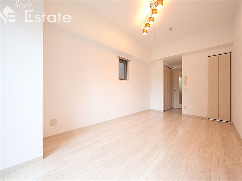 居室・リビング　内装