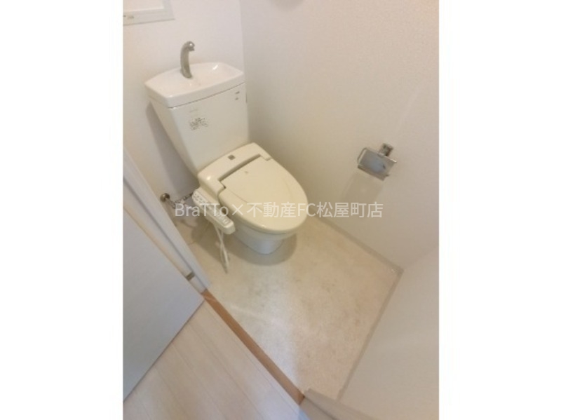 トイレ　トイレ（ウォシュレット付）