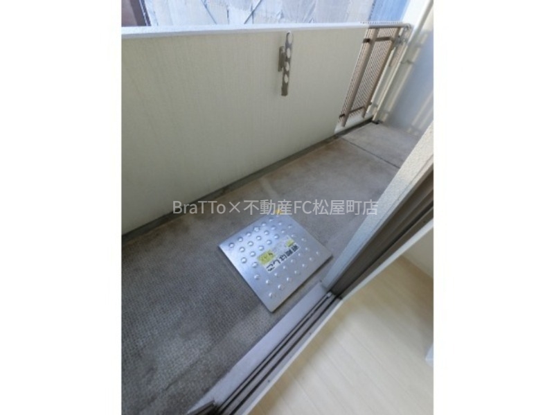 バルコニー　バルコニー