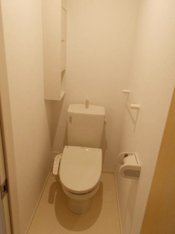 トイレ　図面と現状に相違がある場合には現状を優先