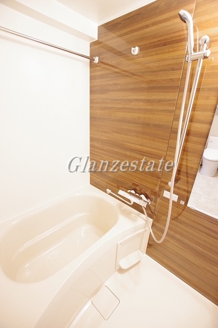 バス・シャワールーム　☆ワンランク上の快適なお風呂☆