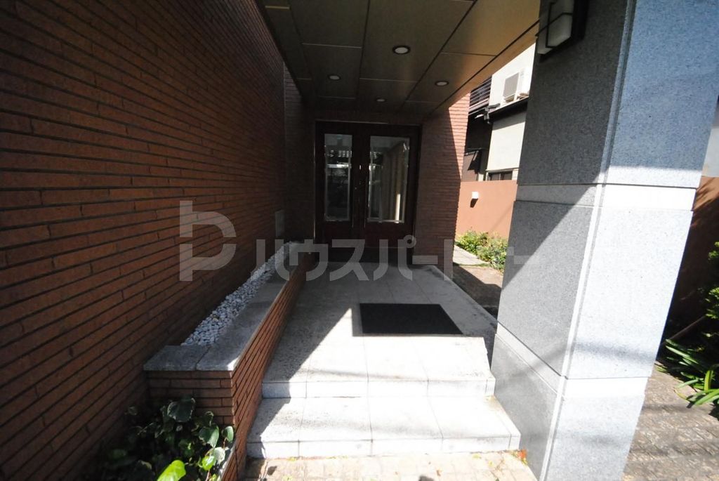 エントランス　エントランス