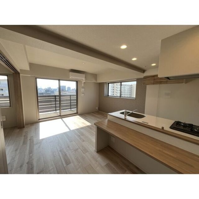 居室・リビング　同仕様