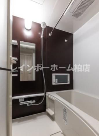 バス・シャワールーム　お風呂で日々の疲れを落としましょう