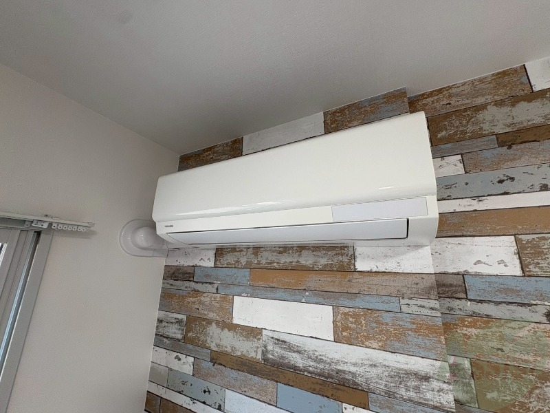 その他設備　エアコンもあり暑い夏もこれで快適ですよ～