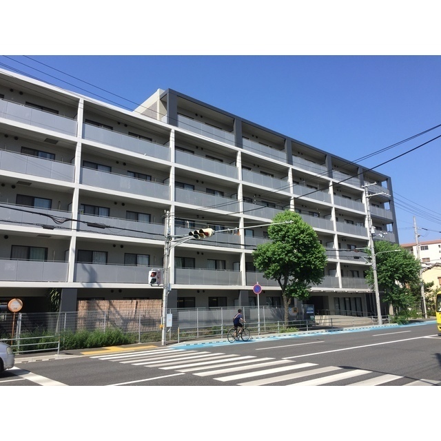 建物外観　南側から撮影