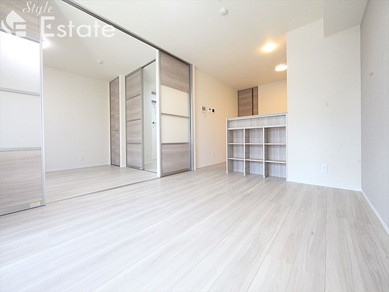 居室・リビング　リビング