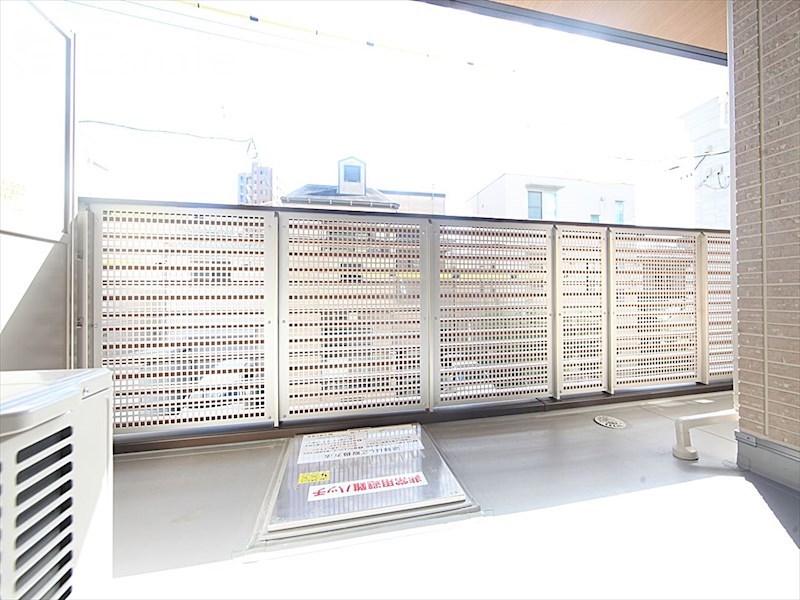 バルコニー　バルコニー