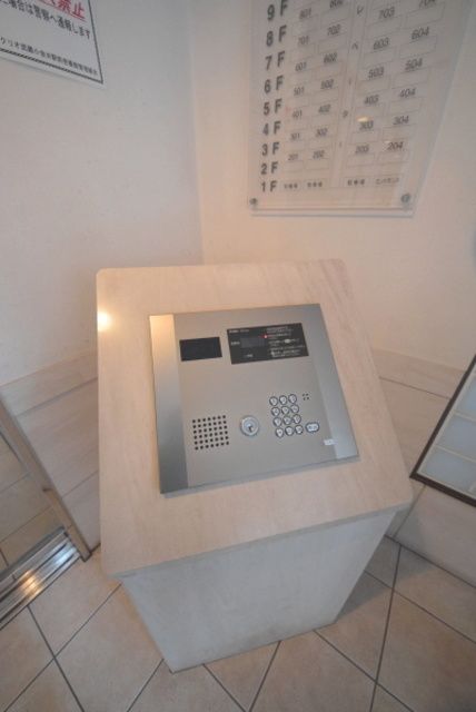 セキュリティ　★オートロック付き★