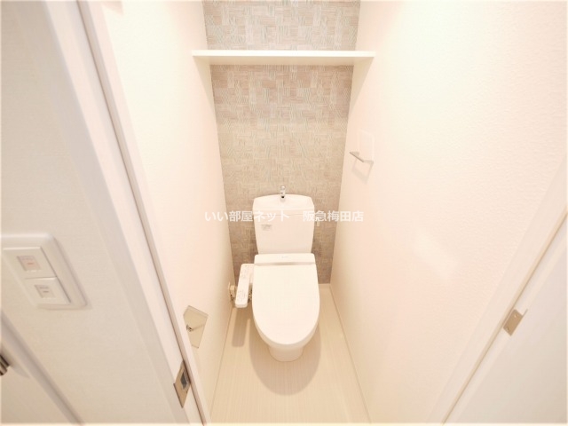 トイレ　※同仕様写真となります。