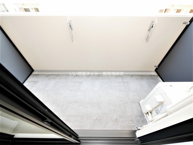 バルコニー　※同仕様写真となります。