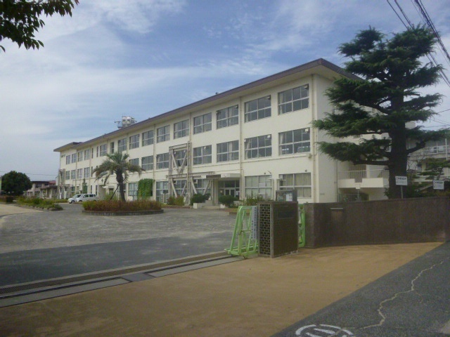 小学校　倉敷市立中洲小学校（小学校）まで1132m