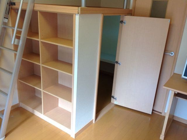 その他部屋・スペース　収納付きベッド