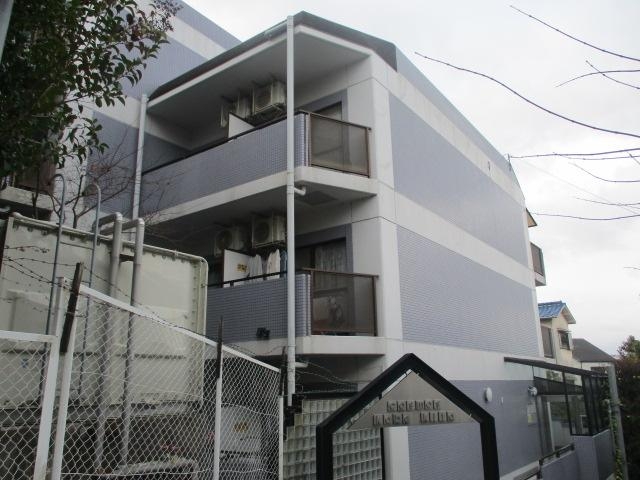 建物外観　綺麗な外観で、安心できるマンションタイプです。